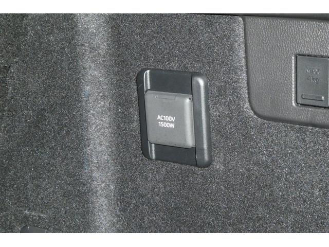 �g�����N���`�b�P�O�O�u�^�P�O�O�v�̃A�N�Z�T���[�\�P�b�g���t���Ă��܂��B