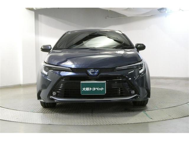 カローラツーリング ハイブリッド　ダブルバイビー　メディアプレイヤー接続　バックモニター　フルセグＴＶ　ＬＥＤライト　クルコン　横滑り防止　盗難防止装置　ナビ・ＴＶ　ドライブレコーダー　エアバッグ　ＥＴＣ　ＡＢＳ　助手席エアバッグ　キーレス（2枚目）