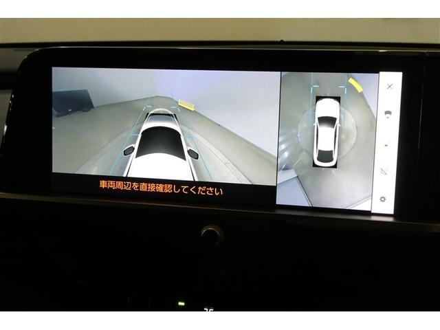 ���E�̃h�A�~���[�ɐݒu���ꂽ�J��������̉f����\�����܂��B�H���ւ̕��񂹁E�����H�n�ł̂���Ⴂ�Ȃǂ̃P�[�X�ɂ����āA�ԗ������̈��S�m�F��ڐG����̑�����T�|�[�g���܂��B