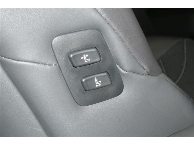 ����ȑ��ʂɃV�[�g��O��ɌX���邱�Ƃ��ł���X�C�b�`�ƑO��Ɉړ������邱�Ƃ��ł���X�C�b�`���t���Ă��܂��B