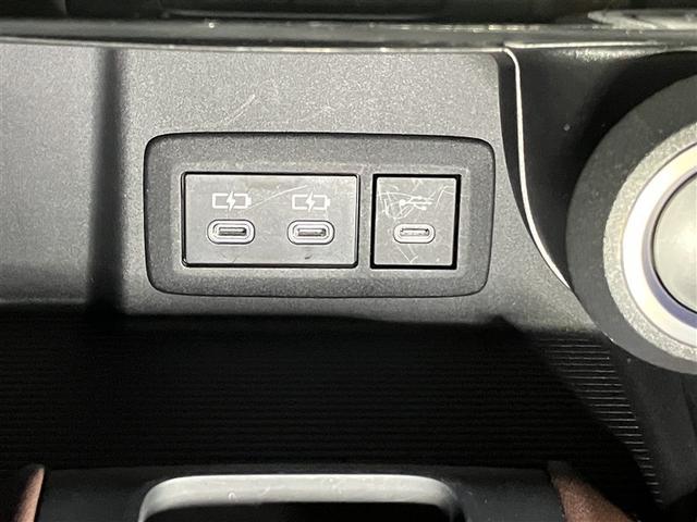 ハリアー Ｚ　クルーズＣ　ドライブレコーダ　Ｂカメラ　イモビ　ナビＴＶ　アルミホイル　ＥＴＣ車載器　ＥＳＣ　メディアプレイヤー接続　エアバッグ　スマートキー　オートエアコン　キーフリー　サイドエアバッグ　ＡＢＳ（25枚目）