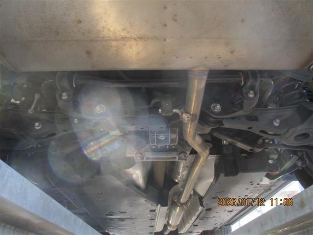 ＲＡＶ４ アドベンチャー　メモリーナビゲーション　アルミホイル　オートエアコン　ＬＥＤライト　ＥＴＣ車載器　Ｂカメラ　横滑防止装置　クルーズＣ　スマートエントリー　パワステ　イモビライザー　サイドエアバッグ　４ＷＤ車　ＡＢＳ（35枚目）