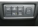 パワーリヤゲートスイッチ・i-stop OFFスイッチ・TCS OFFスイッチ・車線逸脱警報システムOFFスイッチ・パーキングセンサースイッチ・360°ビューモニタースイッチです