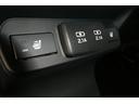 ＳＴＩスポーツシャープ　アルミホイール　４ＷＤ　パワーシート　ナビＴＶ　フルオートエアコン　メモリーナビ　リヤカメラ　衝突被害軽減　スマートキー　ＥＴＣ　ＬＥＤヘッドライト　オートクルーズコントロール　フルセグＴＶ（32枚目）