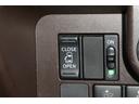片側パワースライドドア開閉スイッチ・パワースライドドアメインスイッチです。