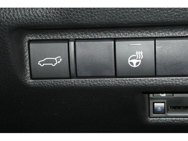 ＲＡＶ４ Ｇ　Ｂカメラ　パワーウインドウ　カーテンエアバック　運転席パワーシート　イモビライザー　キーレス　ＥＴＣ付　ＬＥＤヘッドライ　クルコン　オートエアコン　横滑り防止装置　ナビ　４ＷＤ車　エアバッグ　ＡＢＳ（30枚目）