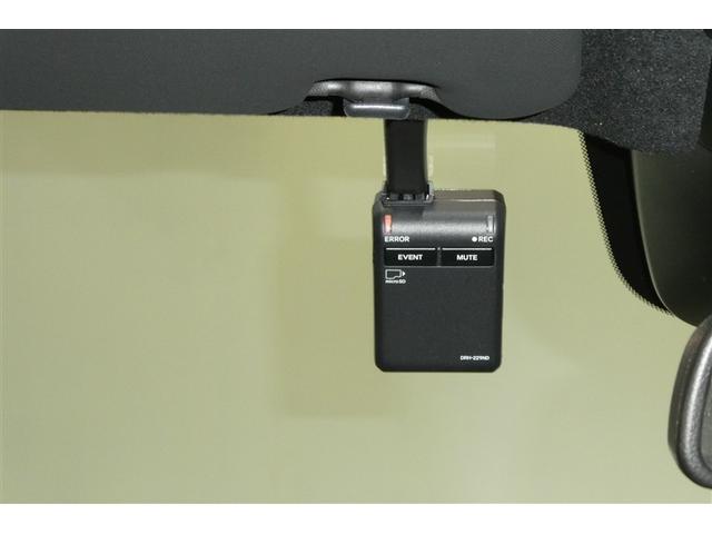 ステップワゴン ｅ：ＨＥＶスパーダ　アルミ　デュアルエアコン　フルオートエアコン　メモリナビ　ＥＳＣ　キーフリー　ＬＥＤヘッドランプ　イモビ　ＡＢＳ　リアカメラ　スマートキ　クルーズコントロール　サイドカーテンエアバック　３列シート（33枚目）