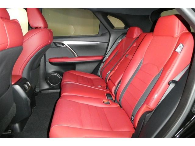 ＲＸ ＲＸ３００　Ｆスポーツ　プリクラッシュ　ＡＷ　Ｂカメラ　ＡＣ１００Ｖ電源　ＥＴＣ車載器　オートクルーズ　横滑り防止装置　エアバック　ナビ＆ＴＶ　キーレス　Ｐシート　ＬＥＤヘッドランプ　オートエアコン　ＡＢＳ　サイドエアバッグ（15枚目）