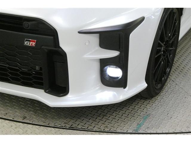 ＧＲヤリス ＲＳ　スマートキ　ナビ＆ＴＶ　助手席エアバッグ　ＥＴＣ付　サイドエアバッグ　バックカメラ　ＬＥＤヘッドライ　横滑り防止機能　ミュージックプレイヤー接続可　オートクルーズコントロール　フルセグ　キーレス（36枚目）