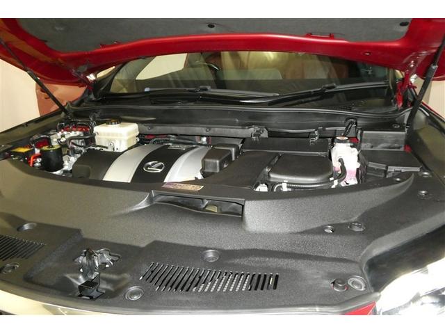 ＲＸ ＲＸ４５０ｈ　Ｆスポーツ　メモリ－ナビ　パノラマガラスルーフ　エアロ付き　オートエアコン　ＴＶナビ　バックモニター　ＡＢＳ　盗難防止装置　パワステ　ＥＴＣ車載器　エアバッグ　ＤＶＤ再生　革　地デジ　横滑り防止　アルミホイール（38枚目）