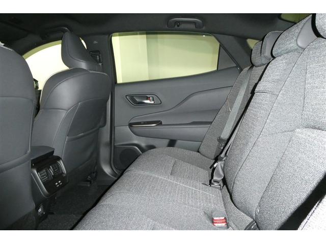 クラウンクロスオーバー Gアドバンスド 衝突軽減装置 フルセグテレビ クルコン 横滑防止装置 ドライブレコーダー LEDヘッドライト Bカメラ Pシート ETC オートエアコン AC100V電源 AUX エアバッグ 4WD キーレス ABS(14枚目)