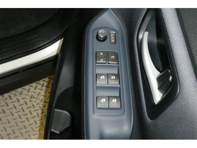 ノア Ｓｉ　地デジ　ＤＶＤ視聴可　ダブルエアコン　ＬＥＤヘットライト　ＥＴＣ付き　横滑り防止機能　ナビＴＶ　三列シート　ＡＷ　フルフラットシート　ＡＡＣ　パワーウインドウ　メモリーナビ　ＡＢＳ　ウォークスルー（31枚目）