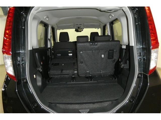 広々としたラゲージスペースを備えています。大きなものや長さのある荷物もしっかりと積み込めます。