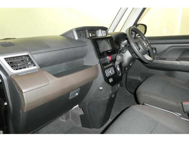 インパネ周りは、すぐ手の届く位置に操作ボタンが配置されており、ドライバーの使い勝手が考慮されています♪