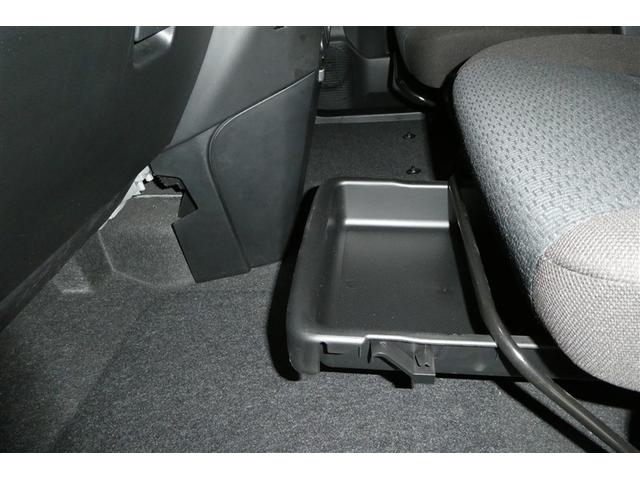 シートアンダーＢＯＸ．