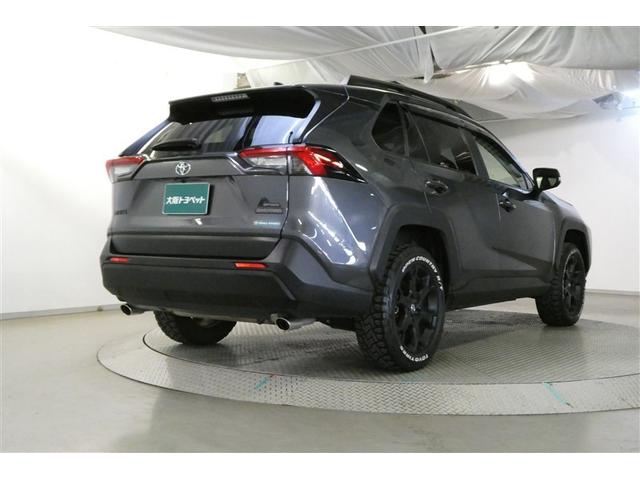 ＲＡＶ４ アドベンチャー　オフロードパッケージＩＩ　ＡＣ１００　横滑り防止装置　地デジ　衝突被害軽減ブレーキ　バックモニター　メモリーナビ　アルミホイール　オートクルーズコントロール　ＬＥＤヘッドランプ　フルタイム４ＷＤ　ミュージックプレイヤー接続可（8枚目）
