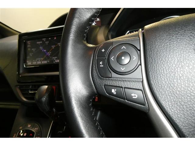 ノア Ｓｉ　プリクラッシュ　地デジ　ＤＶＤ視聴可　ダブルエアコン　ＬＥＤヘットライト　ＥＴＣ付き　横滑り防止機能　ナビＴＶ　三列シート　ＡＷ　フルフラットシート　ＡＡＣ　パワーウインドウ　メモリーナビ　ＡＢＳ（21枚目）