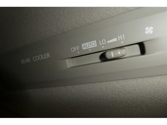 ノア Ｓｉ　プリクラッシュ　地デジ　ＤＶＤ視聴可　ダブルエアコン　ＬＥＤヘットライト　ＥＴＣ付き　横滑り防止機能　ナビＴＶ　三列シート　ＡＷ　フルフラットシート　ＡＡＣ　パワーウインドウ　メモリーナビ　ＡＢＳ（24枚目）