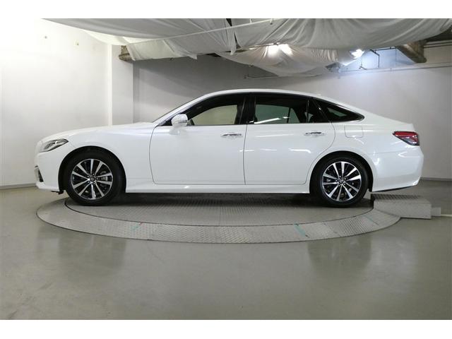 クラウンハイブリッド Ｇ　本革シート　アルミ　ＬＥＤヘッド　キーフリー　横滑り防止機能　ＤＶＤ　ＥＴＣ　オートエアコン　ＡＵＸ　ＡＢＳ　メモリナビ　盗難防止装置　エアバッグ　オートクルーズコントロール　ＡＣ１００Ｖ　ナビＴＶ（4枚目）