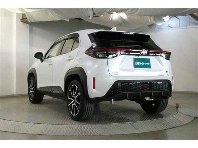 ヤリスクロス ハイブリッド　ＧＲスポーツ　ナビ・ＴＶ　衝突軽減　オートクルーズコントロール　ＬＥＤヘッド　フルセグ　Ｂカメラ　キーレス　スマートキー　メモリーナビ　イモビライザー　オートエアコン　横滑り防止装置　ミュージックプレイヤー接続可（6枚目）