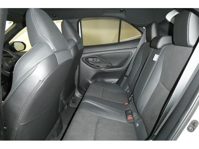 ヤリスクロス ハイブリッド　ＧＲスポーツ　ナビ・ＴＶ　衝突軽減　オートクルーズコントロール　ＬＥＤヘッド　フルセグ　Ｂカメラ　キーレス　スマートキー　メモリーナビ　イモビライザー　オートエアコン　横滑り防止装置　ミュージックプレイヤー接続可（13枚目）