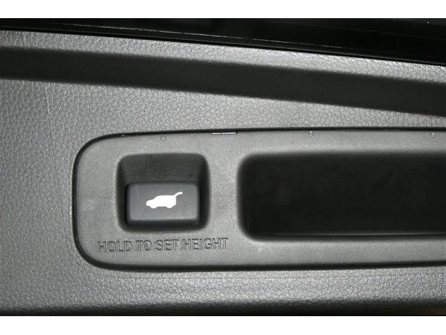 ステップワゴン ｅ：ＨＥＶスパーダ　アルミ　デュアルエアコン　フルオートエアコン　メモリナビ　ＥＳＣ　キーフリー　ＬＥＤヘッドランプ　イモビ　ＡＢＳ　リアカメラ　スマートキ　クルーズコントロール　サイドカーテンエアバック　３列シート（10枚目）