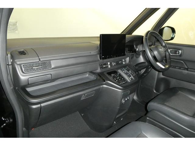 ステップワゴン ｅ：ＨＥＶスパーダ　アルミ　デュアルエアコン　フルオートエアコン　メモリナビ　ＥＳＣ　キーフリー　ＬＥＤヘッドランプ　イモビ　ＡＢＳ　リアカメラ　スマートキ　クルーズコントロール　サイドカーテンエアバック　３列シート（12枚目）