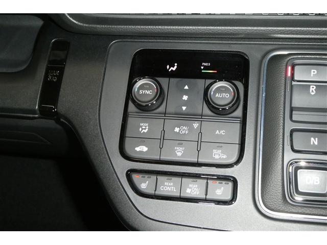 ステップワゴン ｅ：ＨＥＶスパーダ　アルミ　デュアルエアコン　フルオートエアコン　メモリナビ　ＥＳＣ　キーフリー　ＬＥＤヘッドランプ　イモビ　ＡＢＳ　リアカメラ　スマートキ　クルーズコントロール　サイドカーテンエアバック　３列シート（21枚目）