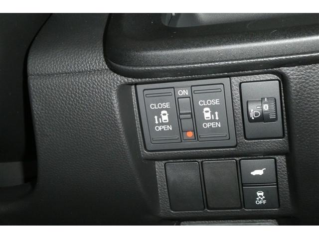 ステップワゴン ｅ：ＨＥＶスパーダ　アルミ　デュアルエアコン　フルオートエアコン　メモリナビ　ＥＳＣ　キーフリー　ＬＥＤヘッドランプ　イモビ　ＡＢＳ　リアカメラ　スマートキ　クルーズコントロール　サイドカーテンエアバック　３列シート（26枚目）