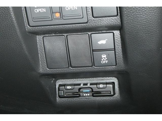 ステップワゴン ｅ：ＨＥＶスパーダ　アルミ　デュアルエアコン　フルオートエアコン　メモリナビ　ＥＳＣ　キーフリー　ＬＥＤヘッドランプ　イモビ　ＡＢＳ　リアカメラ　スマートキ　クルーズコントロール　サイドカーテンエアバック　３列シート（27枚目）