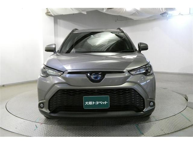 カローラクロス ハイブリッド　Ｓ　衝突軽減　メモリナビ　ＤＶＤ　エアバッグ　クルーズコントロール　ＬＥＤヘッドライト　ＥＴＣ車載器　アルミホイール　Ｂモニター　スマートキー　ナビ　キーレス　ミュージックプレイヤー接続可　横滑り防止機能（2枚目）