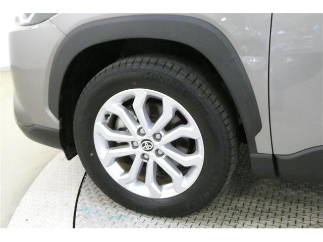 カローラクロス ハイブリッド　Ｓ　衝突軽減　メモリナビ　ＤＶＤ　エアバッグ　クルーズコントロール　ＬＥＤヘッドライト　ＥＴＣ車載器　アルミホイール　Ｂモニター　スマートキー　ナビ　キーレス　ミュージックプレイヤー接続可　横滑り防止機能（35枚目）