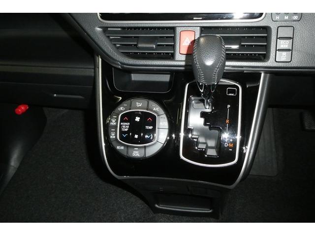 ヴォクシー ＺＳ　煌ＩＩ　スマートキー・プッシュスタート　バックガイドモニター　セキュリティアラーム　両側パワスラドア　ＥＴＣ車載器　地デジテレビ　ＶＳＣ　ＬＥＤライト　助手席エアバック　キーレスエントリー　ＡＣ　パワステ（29枚目）