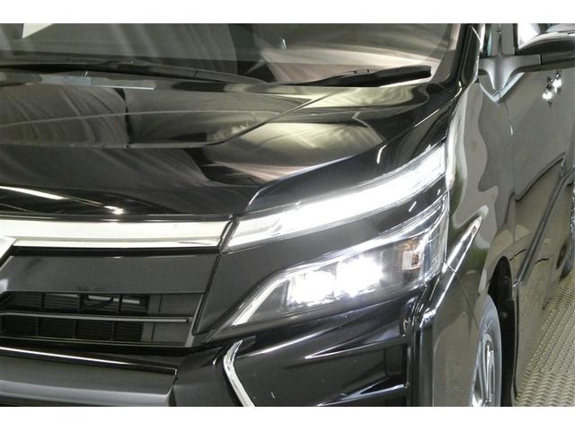 ヴォクシー ＺＳ　煌ＩＩ　スマートキー・プッシュスタート　バックガイドモニター　セキュリティアラーム　両側パワスラドア　ＥＴＣ車載器　地デジテレビ　ＶＳＣ　ＬＥＤライト　助手席エアバック　キーレスエントリー　ＡＣ　パワステ（36枚目）