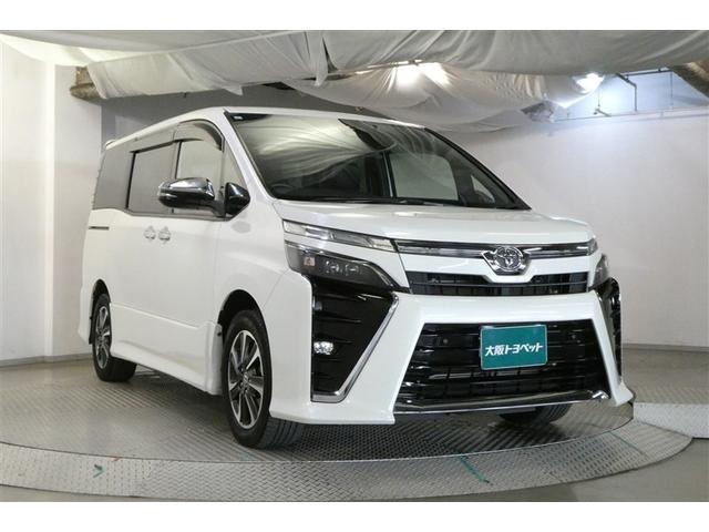 ヴォクシー ZS 煌III プリクラッシュ スマートキ アイスト DVD再生機能 横滑り防止装置 ナビTV アルミ 三列シート WAC 盗難防止 オートエアコン キーレス ETC装備 パワステ メモリナビ クルコン ABS(3枚目)