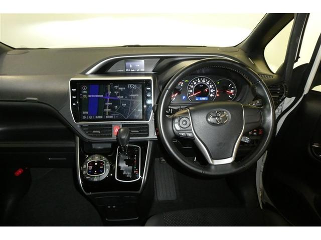 ヴォクシー ZS 煌III プリクラッシュ スマートキ アイスト DVD再生機能 横滑り防止装置 ナビTV アルミ 三列シート WAC 盗難防止 オートエアコン キーレス ETC装備 パワステ メモリナビ クルコン ABS(16枚目)