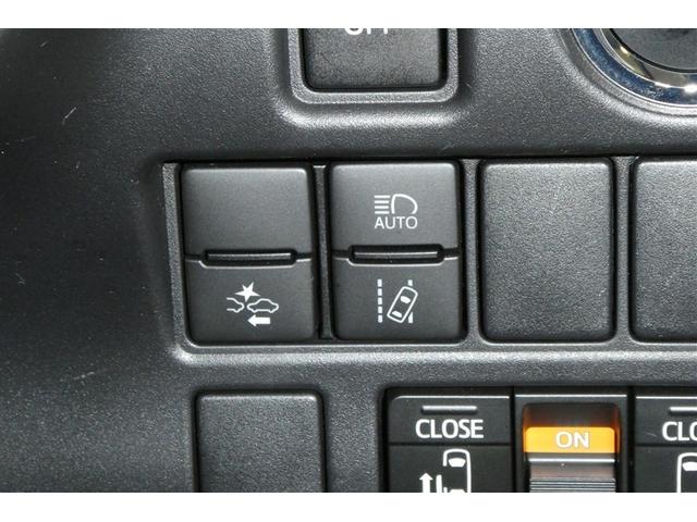 ヴォクシー ZS 煌III プリクラッシュ スマートキ アイスト DVD再生機能 横滑り防止装置 ナビTV アルミ 三列シート WAC 盗難防止 オートエアコン キーレス ETC装備 パワステ メモリナビ クルコン ABS(25枚目)