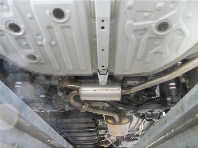 ヴォクシー ZS 煌III プリクラッシュ スマートキ アイスト DVD再生機能 横滑り防止装置 ナビTV アルミ 三列シート WAC 盗難防止 オートエアコン キーレス ETC装備 パワステ メモリナビ クルコン ABS(40枚目)