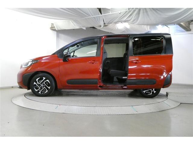 シエンタ Ｚ　Ｗ電動ドア　フルフラット　イモビ　クルーズＣ　ＬＥＤヘッドランプ　アルミ　ＥＴＣ　Ｓキー　横滑り防止機能　メモリーナビ　パワーウィンドウ　エアバック　ＡＢＳ　ドラレコ　カーテンエアバック　ナビ＆ＴＶ（4枚目）