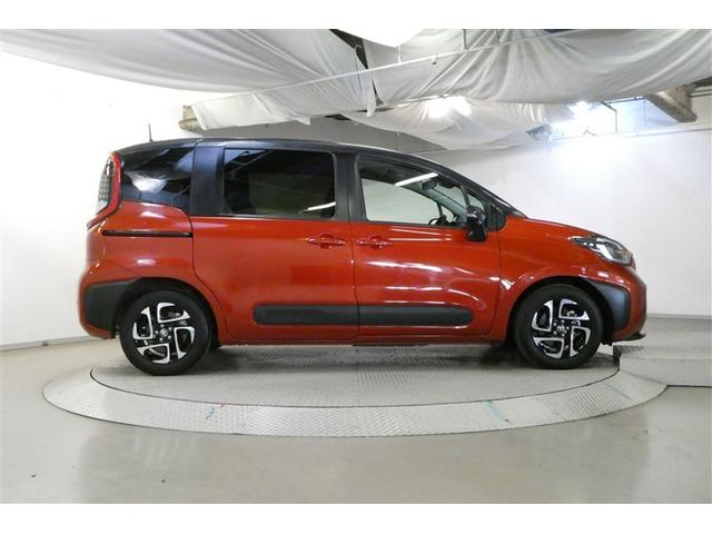 シエンタ Ｚ　Ｗ電動ドア　フルフラット　イモビ　クルーズＣ　ＬＥＤヘッドランプ　アルミ　ＥＴＣ　Ｓキー　横滑り防止機能　メモリーナビ　パワーウィンドウ　エアバック　ＡＢＳ　ドラレコ　カーテンエアバック　ナビ＆ＴＶ（5枚目）