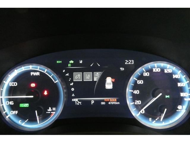 クラウンハイブリッド ＲＳアドバンス　地デジ　衝突被害軽減装置　黒革シート　ＬＥＤヘットライト　後カメラ　クルコン　ＡＣ　Ｐシート　エアバッグ　ナビＴＶ　セキュリティーアラーム　キーフリー　スマートキ　パワーウィンドウ　メモリナビ　アルミ（20枚目）