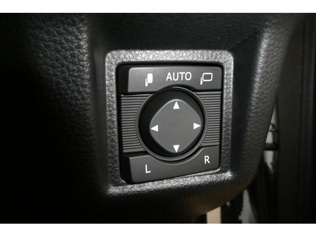 クラウンハイブリッド ＲＳアドバンス　地デジ　衝突被害軽減装置　黒革シート　ＬＥＤヘットライト　後カメラ　クルコン　ＡＣ　Ｐシート　エアバッグ　ナビＴＶ　セキュリティーアラーム　キーフリー　スマートキ　パワーウィンドウ　メモリナビ　アルミ（31枚目）