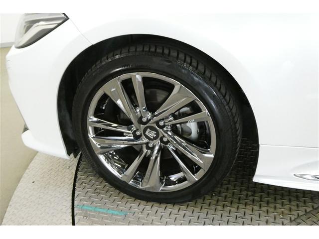 クラウンハイブリッド ＲＳアドバンス　地デジ　衝突被害軽減装置　黒革シート　ＬＥＤヘットライト　後カメラ　クルコン　ＡＣ　Ｐシート　エアバッグ　ナビＴＶ　セキュリティーアラーム　キーフリー　スマートキ　パワーウィンドウ　メモリナビ　アルミ（38枚目）