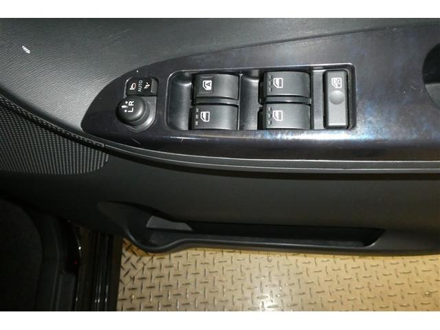 タント カスタムＲＳ　トップエディションＳＡＩＩＩ　ブレーキサポート　ＡＡＣ　Ｂモニター　両側オートスライドドア　イモビライザー　ナビＴＶ　地デジフルセグ　ＬＥＤ　ＤＶＤ再生可能　キーフリー　エアロ　ＥＴＣ　Ｗエアバック　ＡＢＳ　アルミ　ＰＳ　ＶＳＡ（23枚目）