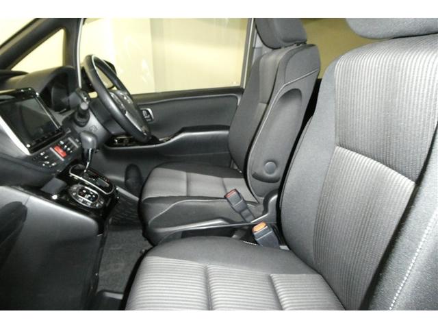 ノア Ｓｉ　プリクラッシュ　地デジ　ＤＶＤ視聴可　ダブルエアコン　ＬＥＤヘットライト　ＥＴＣ付き　ドライブレコーダー　クルコン　横滑り防止機能　ナビＴＶ　三列シート　ＡＷ　フルフラットシート　ＡＡＣ　メモリーナビ（14枚目）