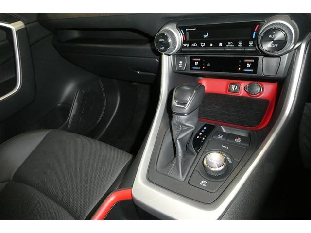 ＲＡＶ４ ハイブリッドアドベンチャー　オフロードパッケージＩＩ　インテリジェントクリアランスソナー　地デジフルセグ　横滑り防止機能　クルコン　ＬＥＤライト　ＡＷＤ　電動シート　バックモニター　ナビ＆ＴＶ　キーレス　エアコン　メモリーナビ　ＥＴＣ　アルミホイール（32枚目）