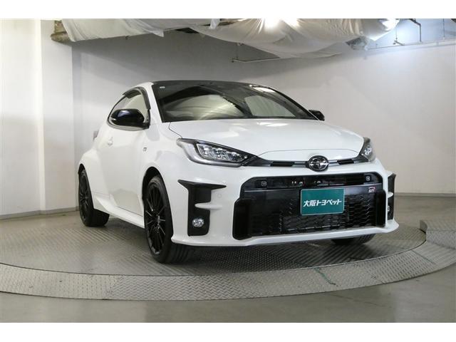 ＧＲヤリス ＲＳ　パワーステアリング　メモリナビ　エアコン　ＬＥＤランプ　ミュージックプレイヤー接続可　横滑り防止　ナビ　Ｗエアバッグ　キーレス　ＥＴＣ付　サイドエアバッグ　イモビライザー　ＡＢＳ　パワーウインドウ（3枚目）