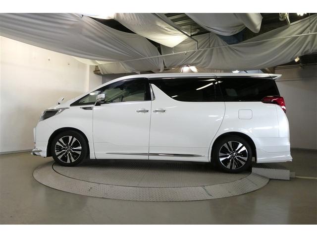 アルファード ２．５Ｓ　Ｃパッケージ　ＤＶＤ再生機能　両側ＰＳＤ　電動パワーシート　バックモニタ－　地デジＴＶ　ナビ＆ＴＶ　アルミホイール　横滑り防止機能　ＡＣ１００Ｖ電源　クルコン　ＬＥＤヘッドライト　スマキー　エアロ　セキュリティ（4枚目）