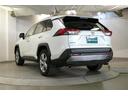 ＲＡＶ４ Ｇ　ＡＣ１００Ｖ電源　バックカメラ付き　サイドエアバッグ　パワーシート　地デジＴＶ　ＬＥＤライト　キーフリー　エアコン　パワーステアリング　ＥＴＣ付き　スマートキ－　ＤＶＤ　横滑防止装置　クルーズＣ（6枚目）