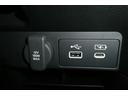 スマートフォンやお手持ちの機器のバッテリー残量が少なくなっても、運転中に充電ができるので安心ですね!